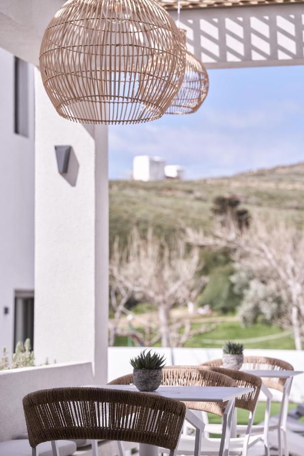Isida Andros Hotel Áyios Pétros Bagian luar foto
