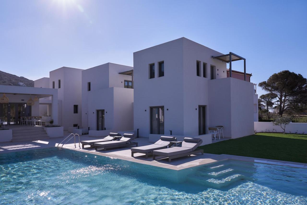 Isida Andros Hotel Áyios Pétros Bagian luar foto